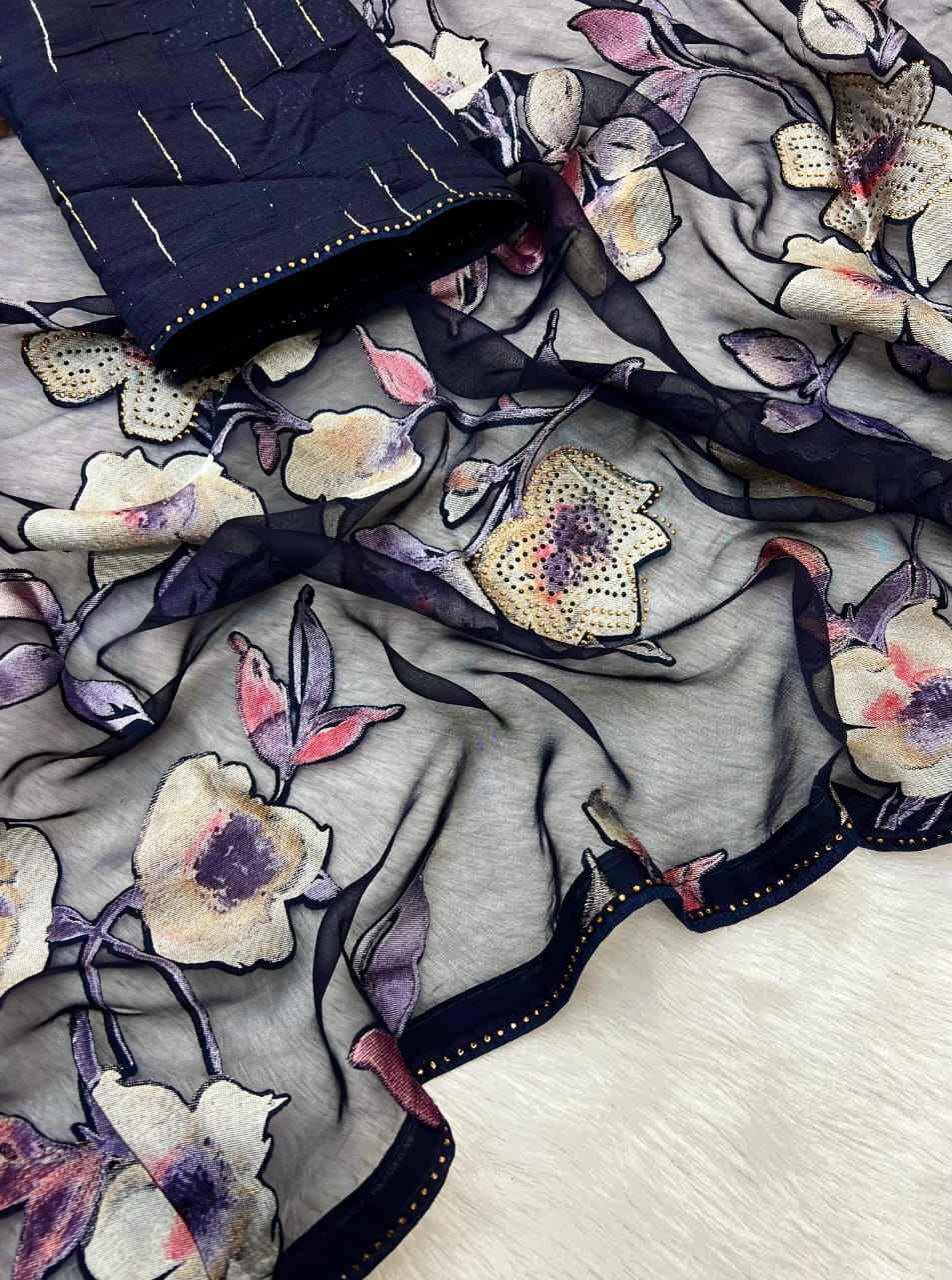 BRASOO FLOWER PRINTED WITH DIAMOND BORDER SAREE AT WHOLESALE PRICE