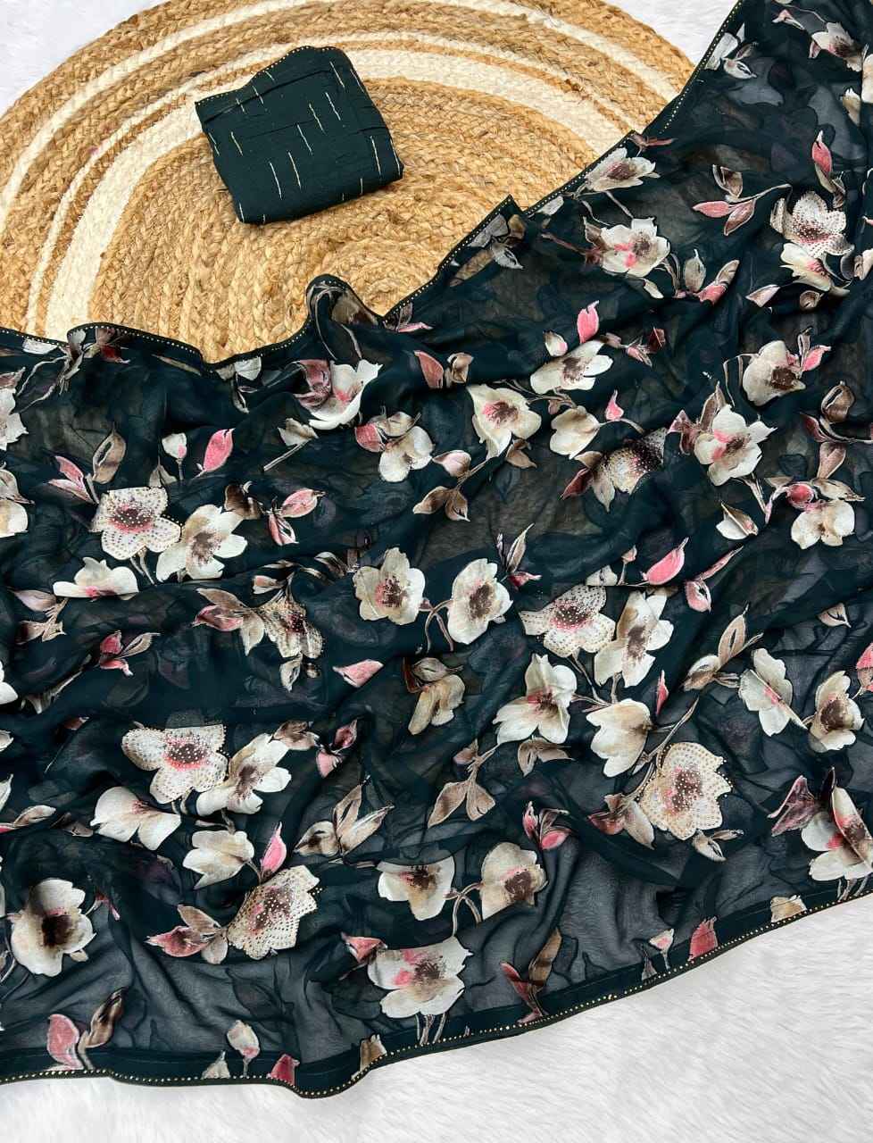 BRASOO FLOWER PRINTED WITH DIAMOND BORDER SAREE AT WHOLESALE PRICE
