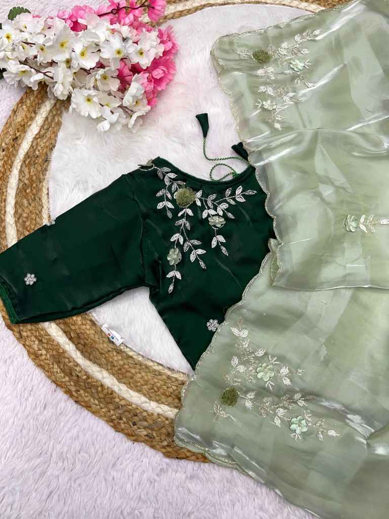 JIMMY CHOO SATTIN KHATLI CUT DANA HANDWORK SAREE AT WHOLESALE PRICE