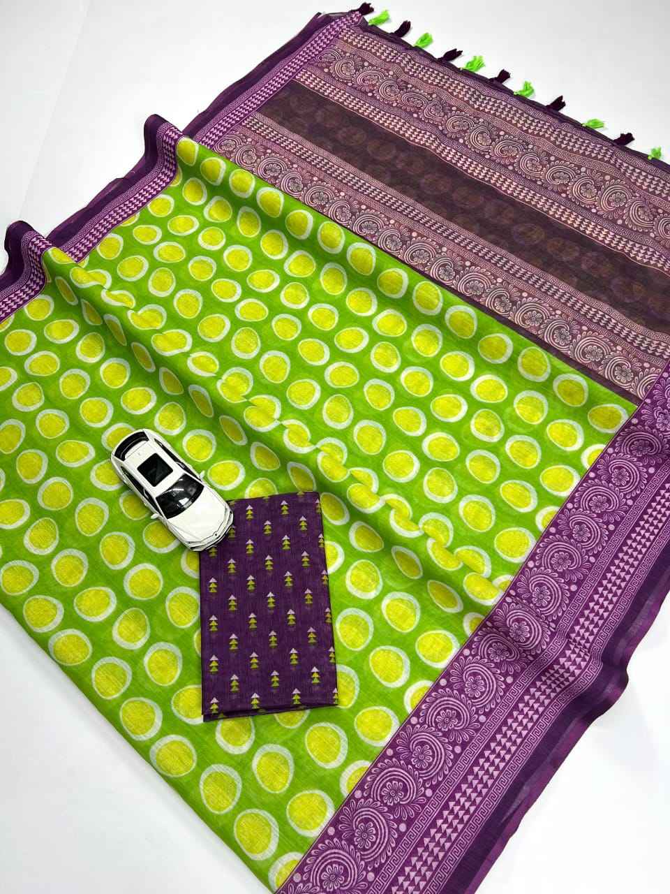 PLAIN LINEN DIGITAL PRINTED SAREE WITH BLOUSE AT WHOLESALE PRICE