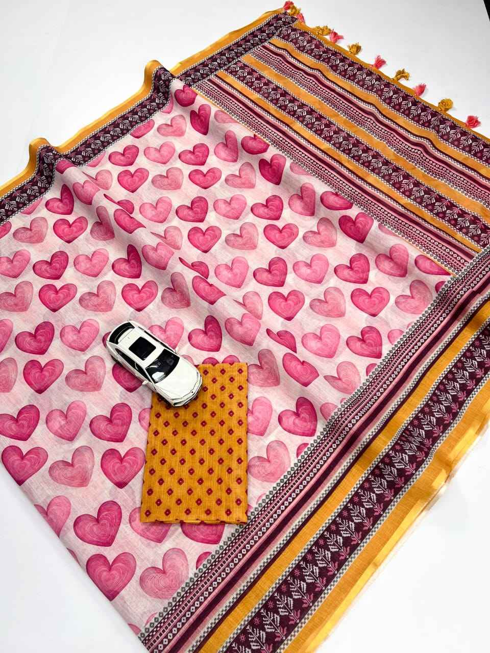PLAIN LINEN DIGITAL PRINTED SAREE WITH BLOUSE AT WHOLESALE PRICE
