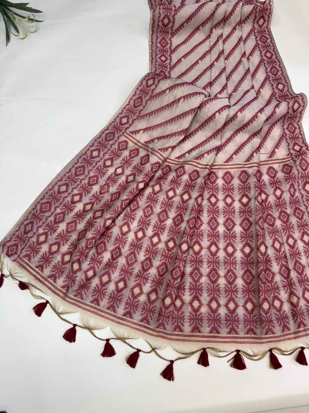 PREMIUM SOFT MUL COTTON RESHAM JAMDANI WEAVING SAREE AT WHOLESALE PRICE