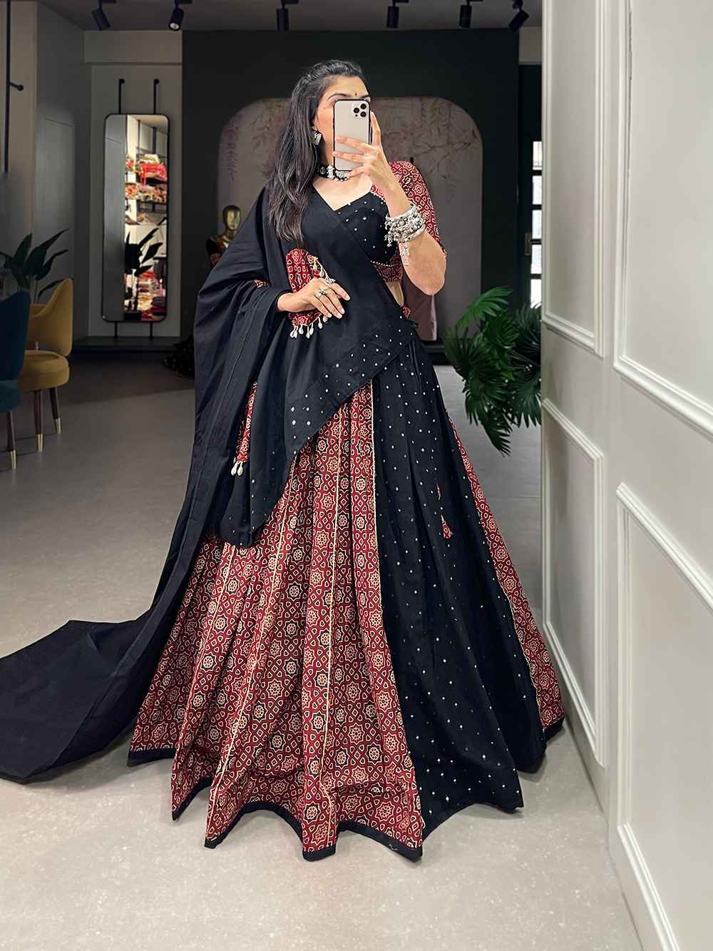 PURE COTTON PRINTED AND MIRROR WORK LEHENGA CHOLI AT WHOLESALE PRICE
