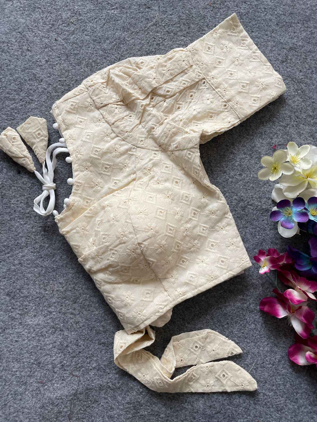 PURE COTTON THREAD SEQUENCE N EMBROIDERY WORK BLOUSE AT WHOLESALE PRICE