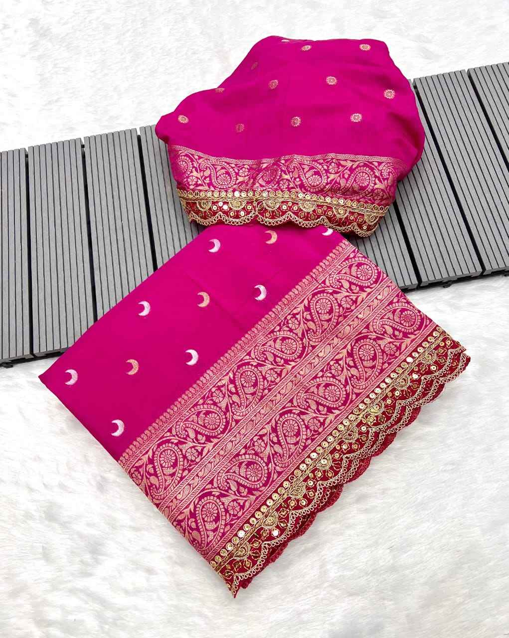 PURE KHADDI GEORGETTE KANCHI BORDER TRADITIONAL SAREE AT WHOLESALE PRICE