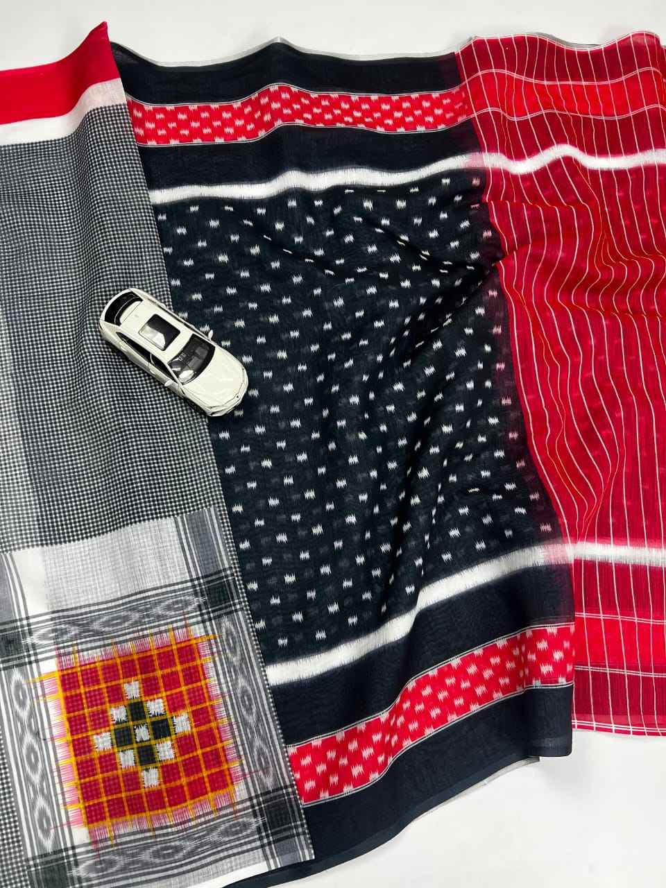 PURE LINEN DIGITAL PRINT SAREE AT WHOLESALE PRICE