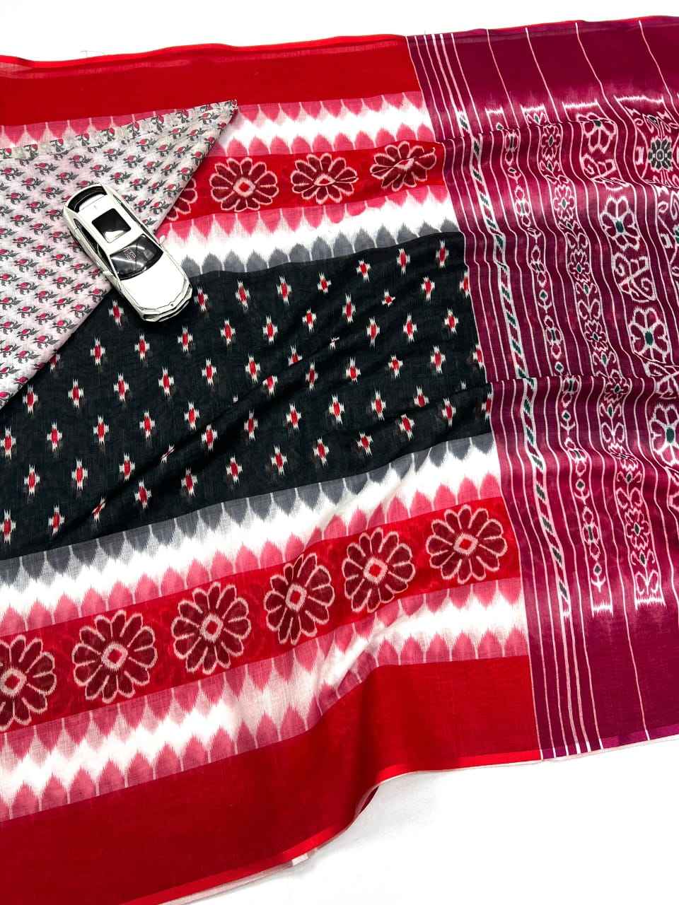 PURE LINEN DIGITAL PRINT SAREE AT WHOLESALE PRICE