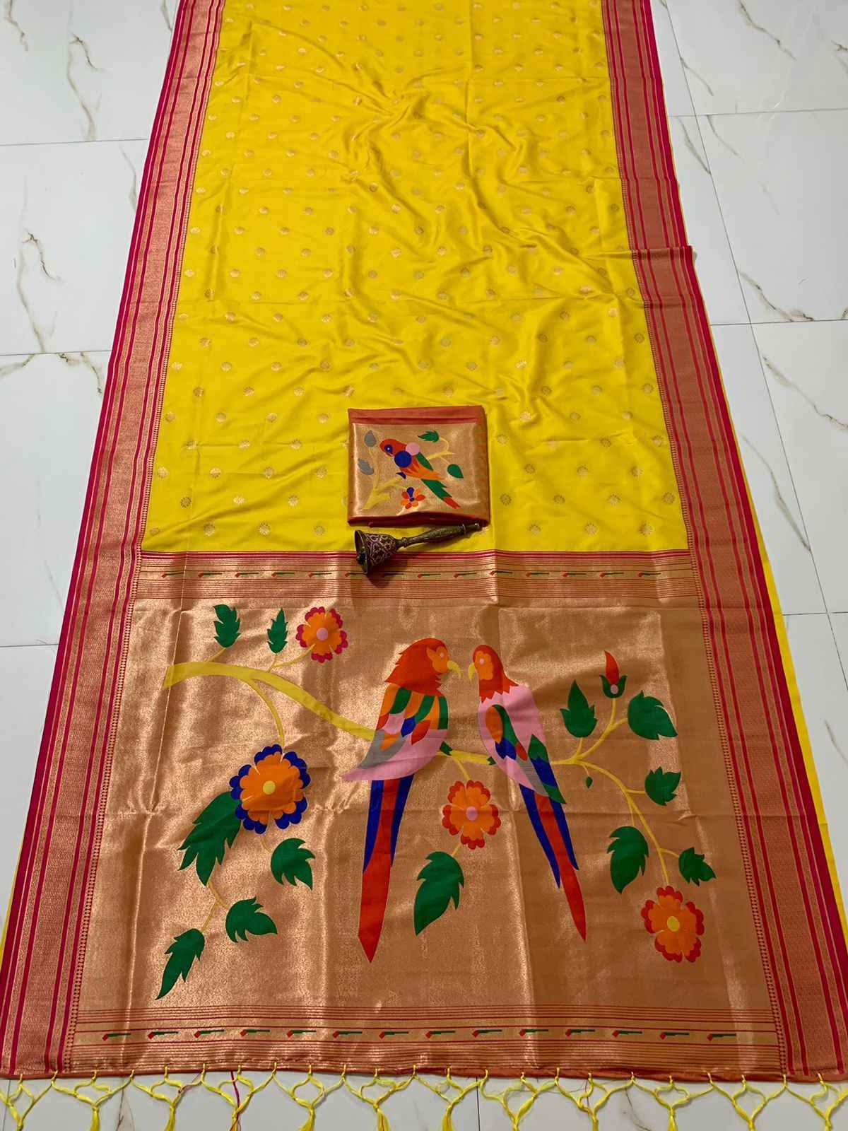 PURE SOFT KANCHIVRAM PETHANI SILK ZARI WEVING CONTRAST BODER SAREE AT WHOLESALE PRICE