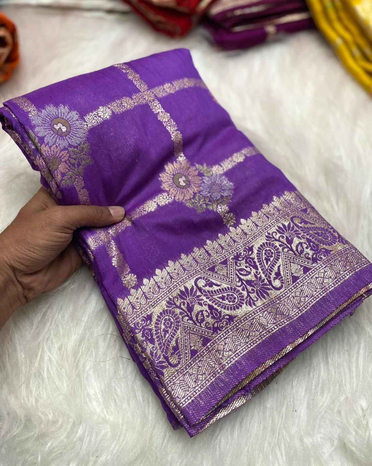 PURE SOFT RUSSIAN SILK ZARI AND MEENAKARI WEAVING SAREE AT WHOLESALE PRICE