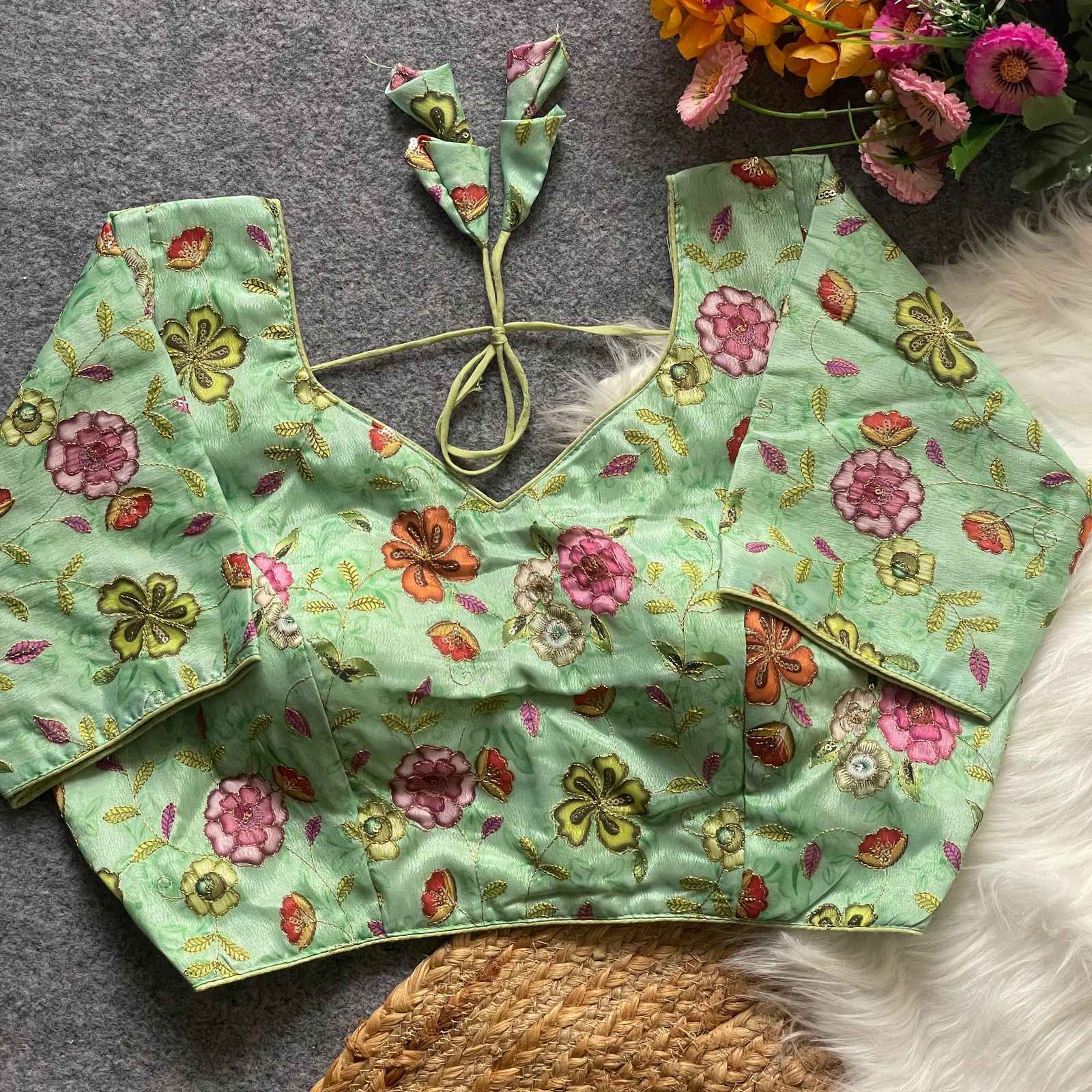 PURE TISSUE POSITION PRINTED BLOUSE AT WHOLESALE PRICE