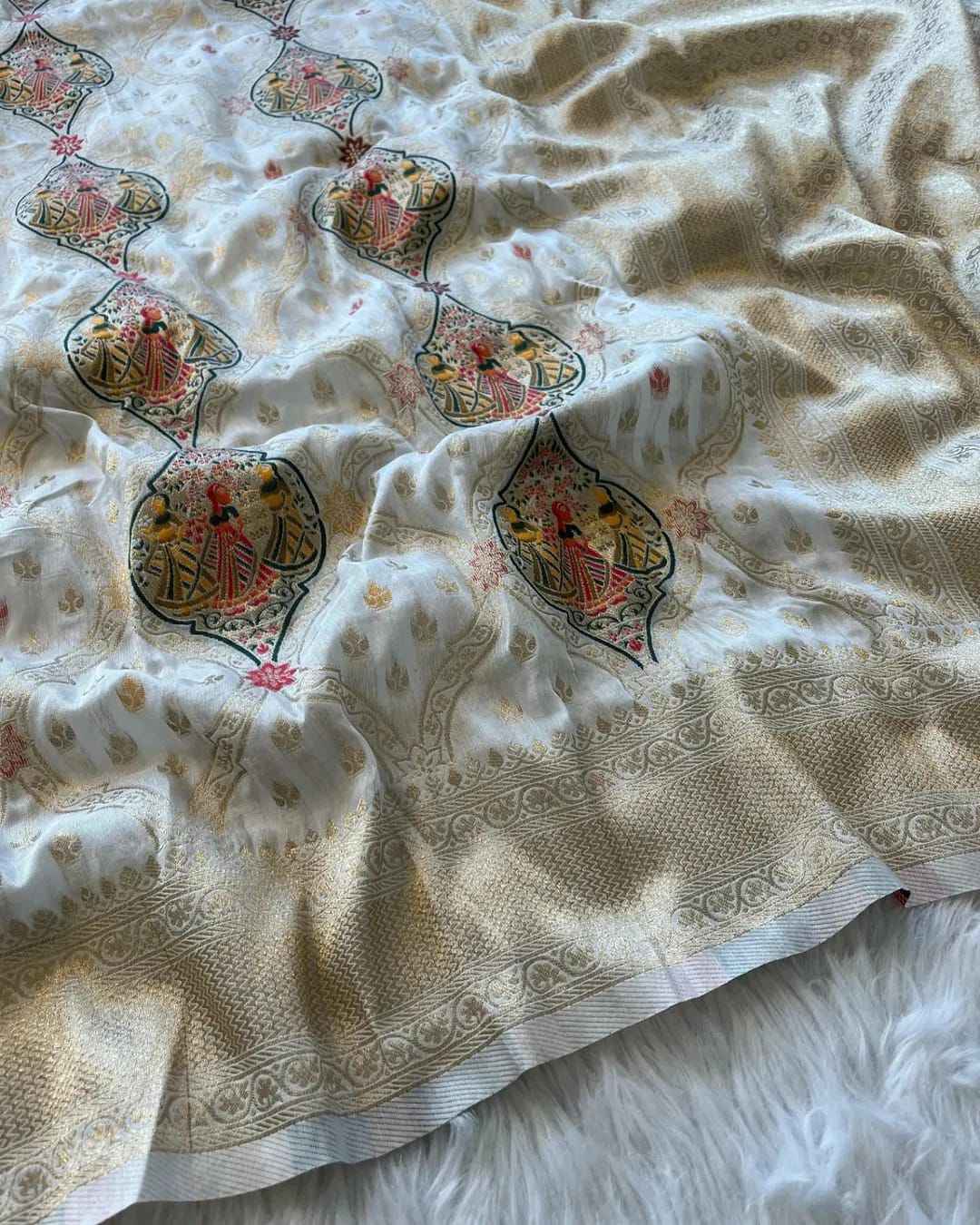 SOFT BANARASI MATKA SILK KANCHIPURAM WEAVING SAREE AT WHOLESALE PRICE