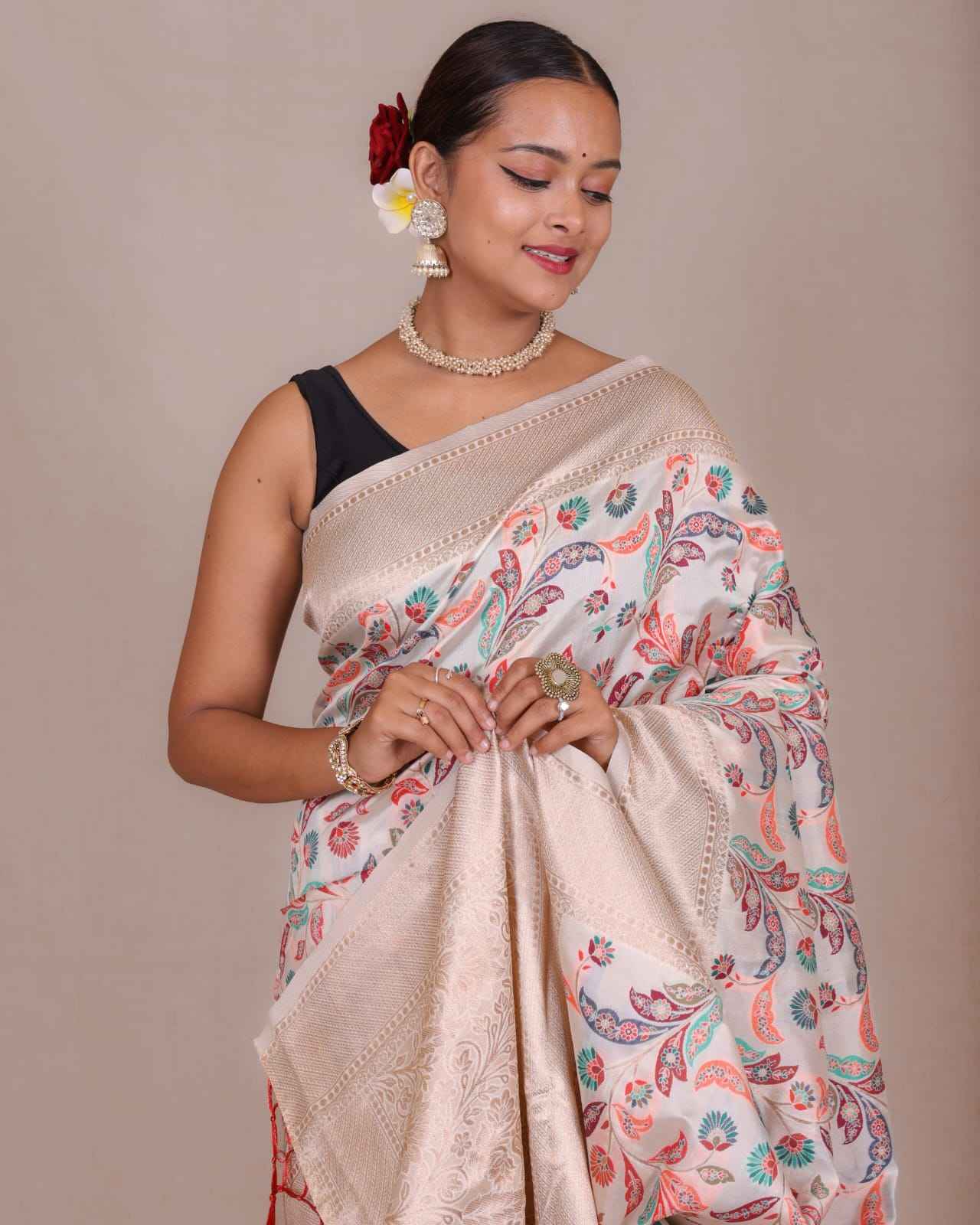 SOFT BANARASI SILK HEAVY PATOLA DESIGN SAREE AT WHOLESALE PRICE