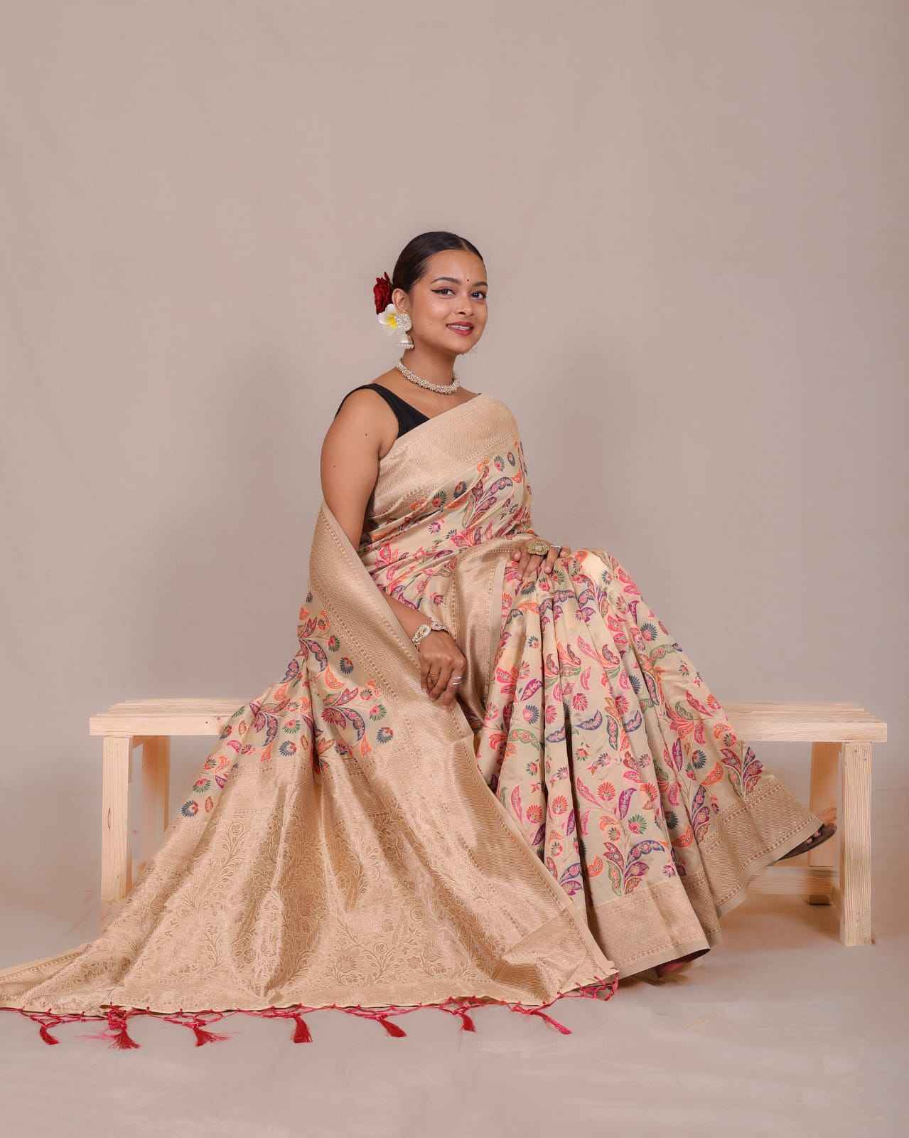 SOFT BANARASI SILK HEAVY PATOLA DESIGN SAREE AT WHOLESALE PRICE