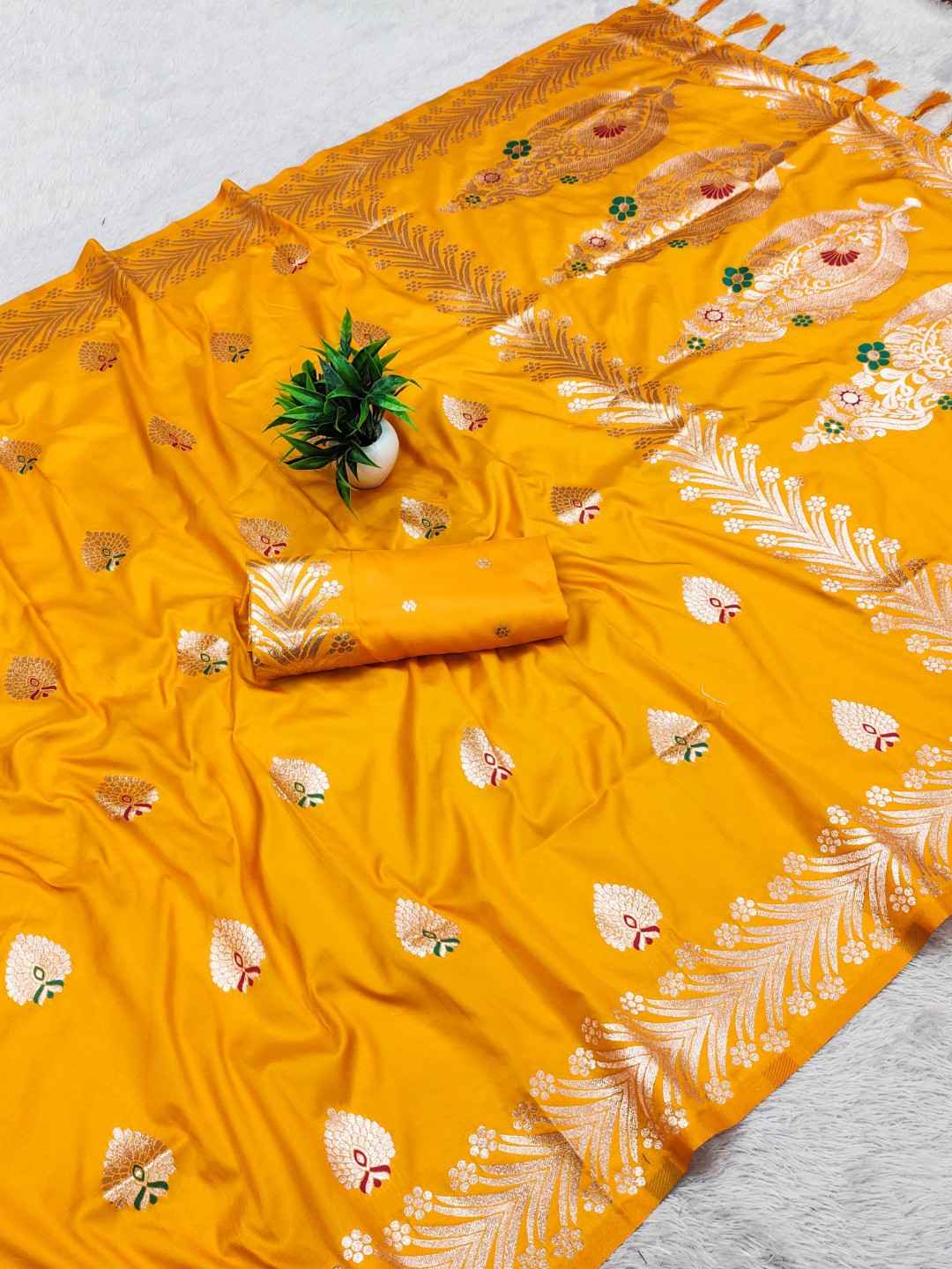 SOFT BANARASI SILK WITH GOLD ZARI WEAVING MEENAKARI SAREE AT WHOLESALE PRICE