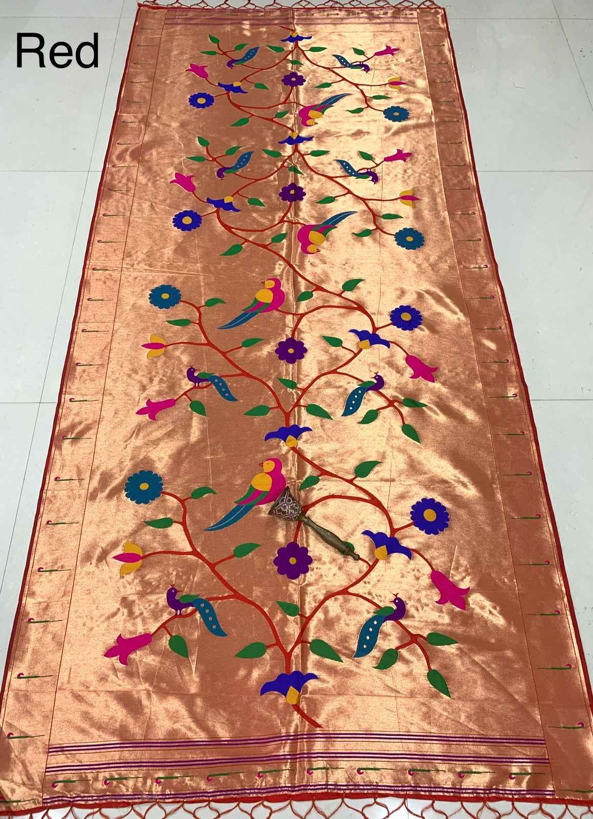 SOFT JARI AND SILK LOTUS DESIGN DUPATTA AT WHOLESALE PRICE