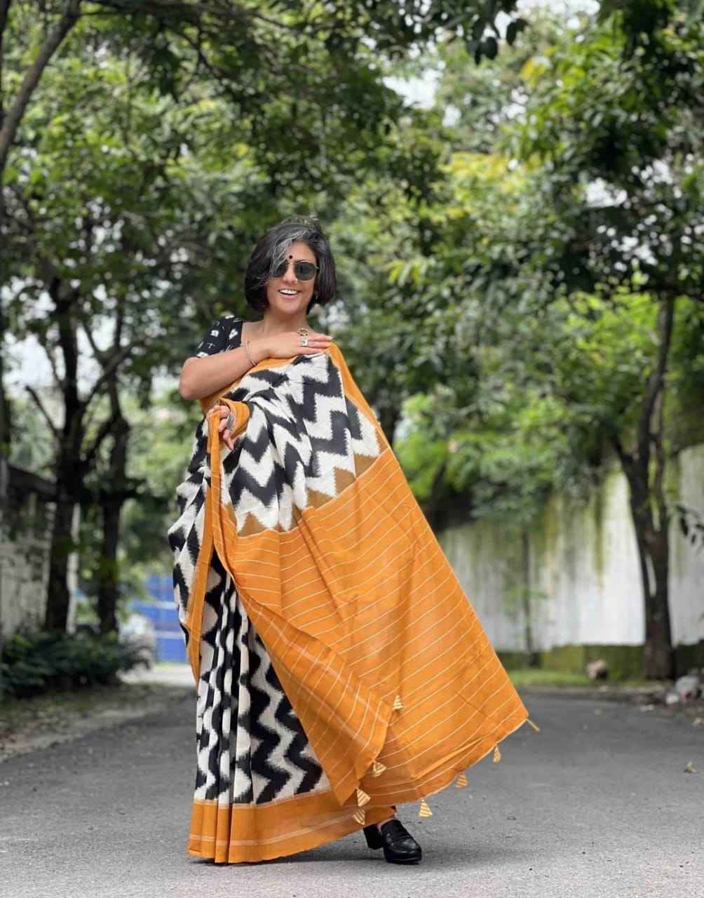 SOFT PURE COTTON IKKAT PRINTED FANCY SAREE AT WHOLESALE PRICE