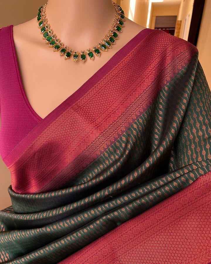 SOFT SILK JACQUARD WORK WITH RICH PALLU SAREE CODE 206 AT WHOLESALE PRICE