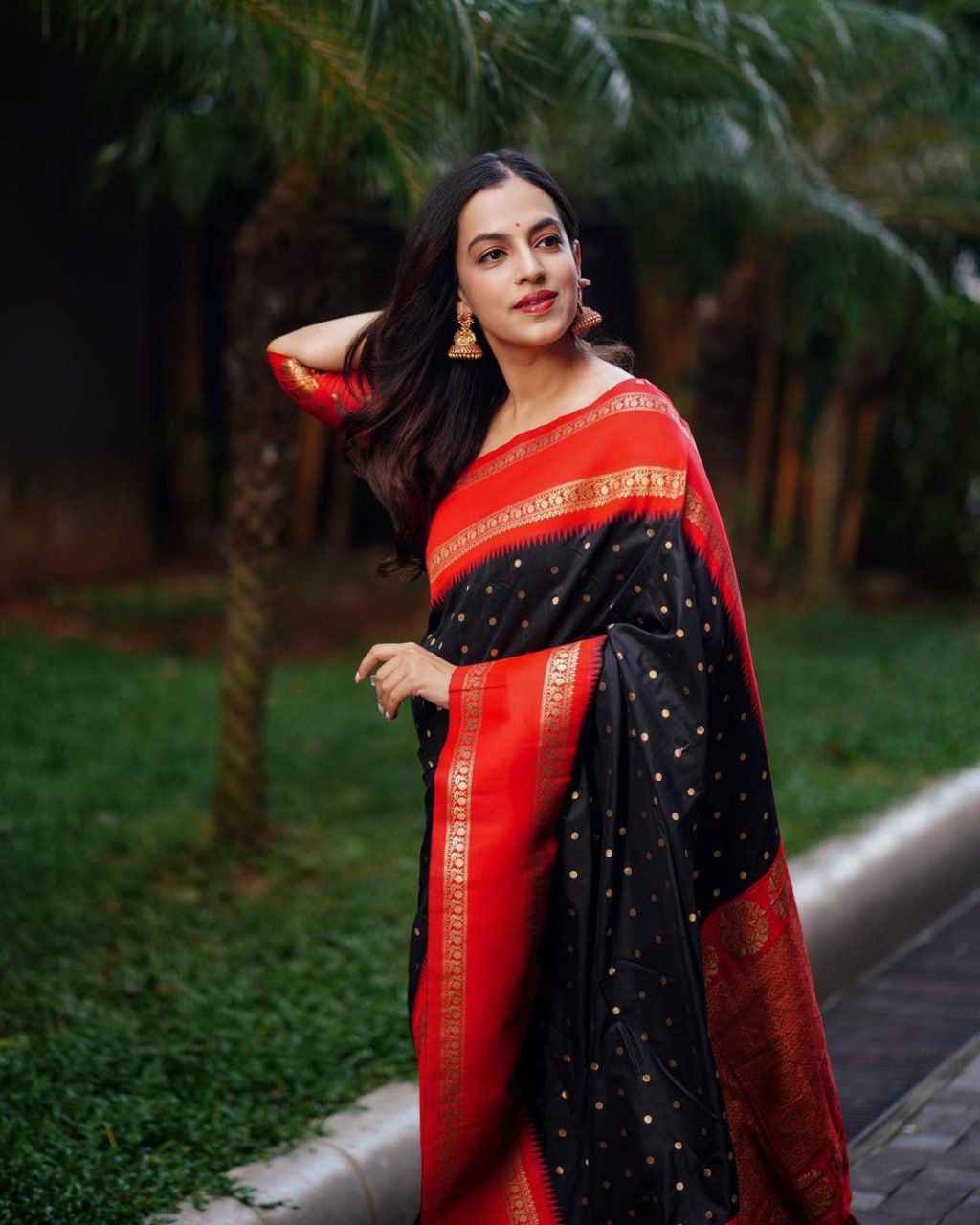 SOFT SILK JACQUARD WORK WITH RICH PALLU SAREE CODE 240 AT WHOLESALE PRICE
