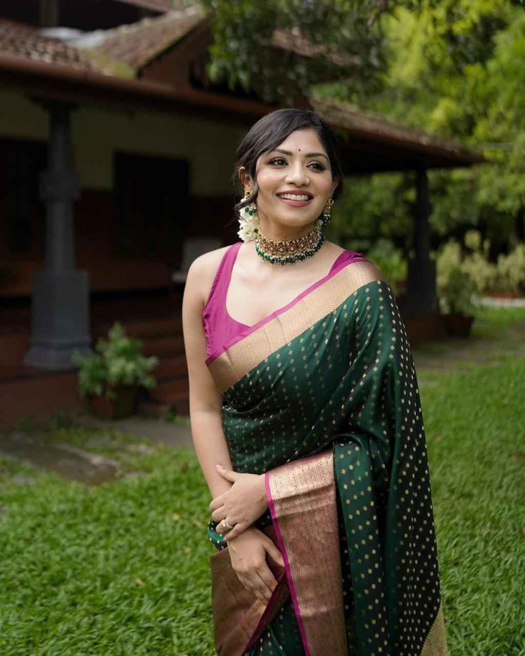 SOFT SILK JACQUARD WORK WITH RICH PALLU SAREE CODE 6047 AT WHOLESALE PRICE