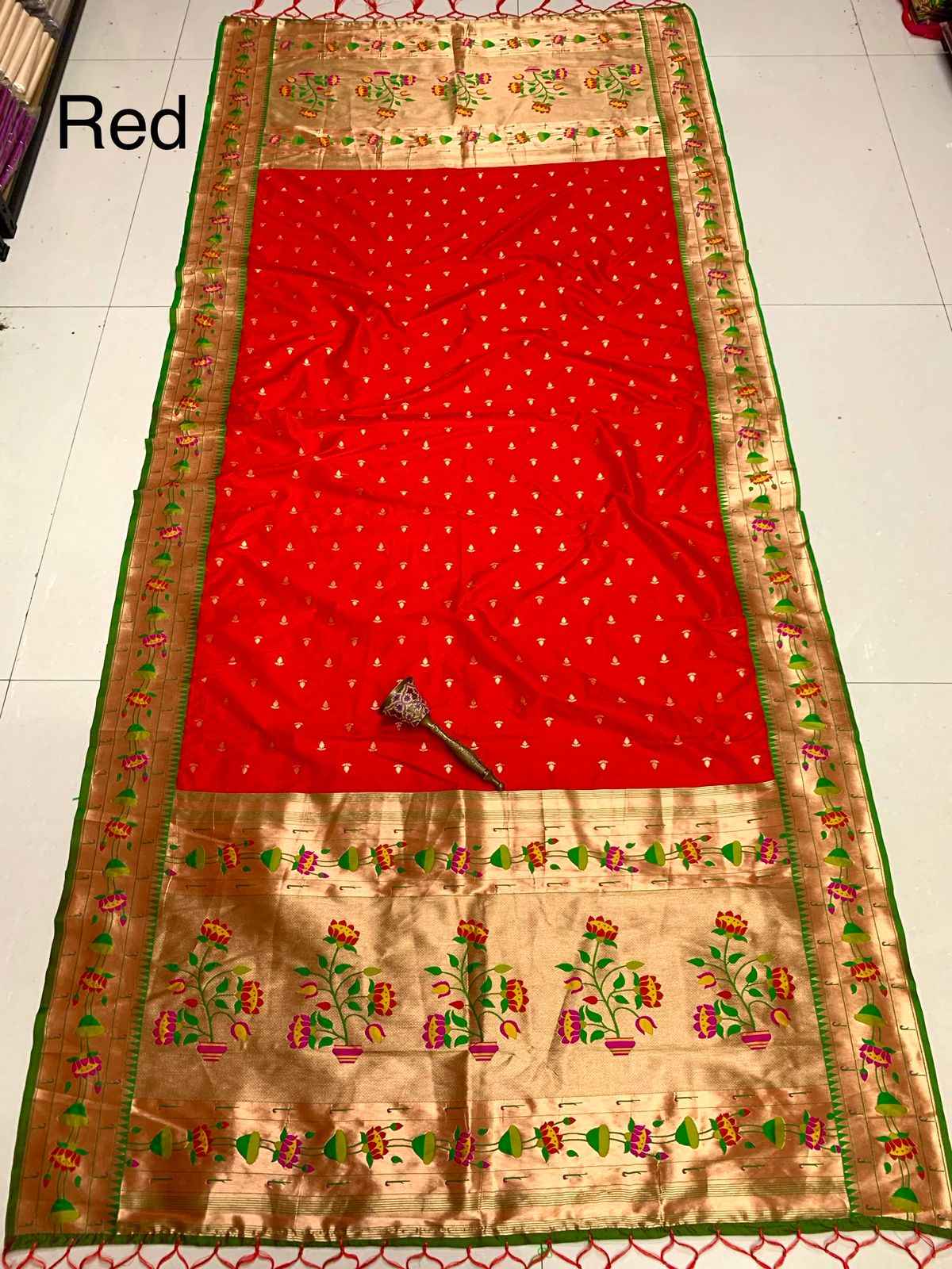 SOFT SILK JARI WEAVING FLOWER BORDER DUPTTA AT WHOLESALE PRICE