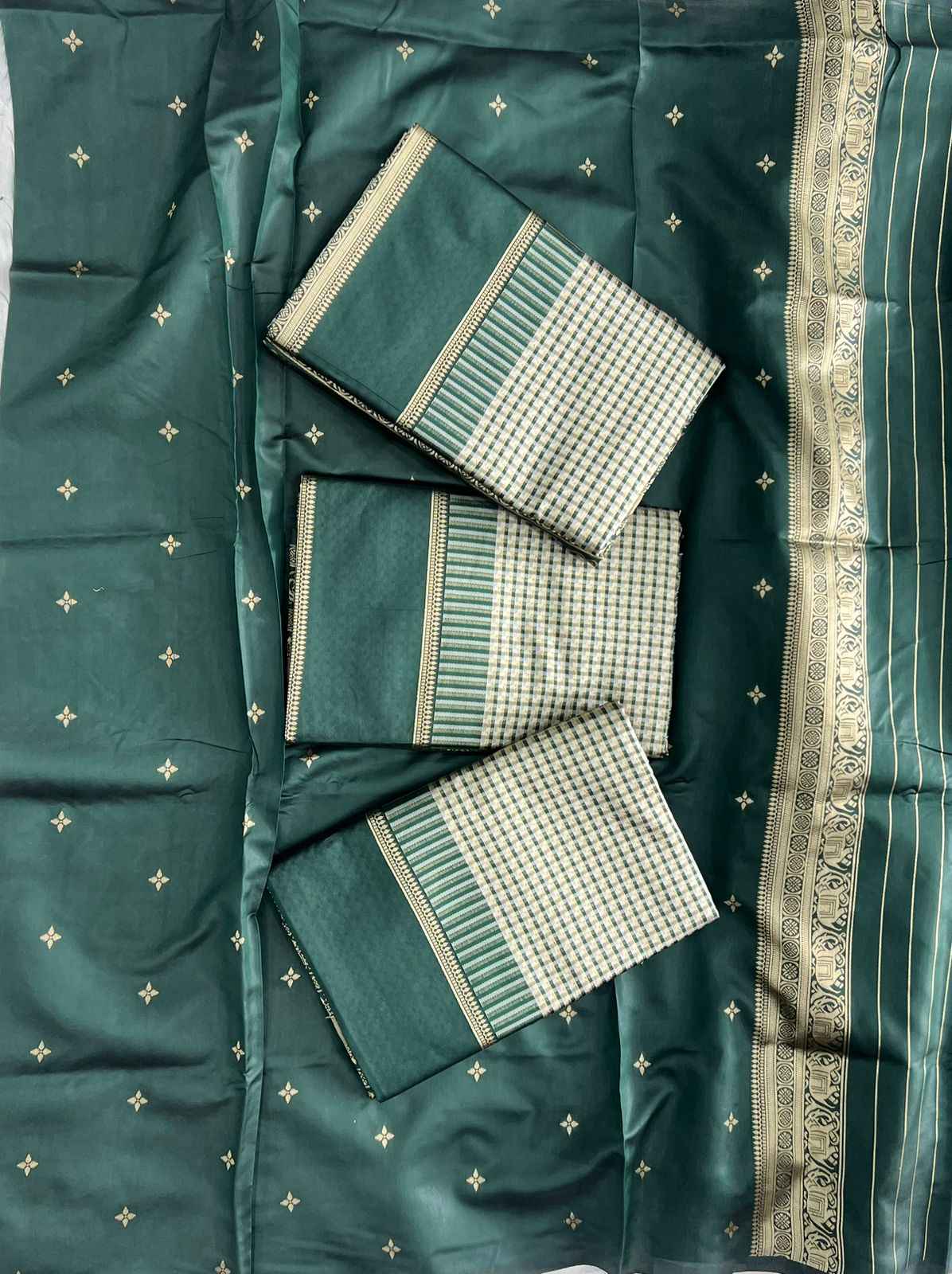 SOFT SILK RICH PALLU AND JACQUARD WORK SAREE CODE 247 AT WHOLESALE PRICE