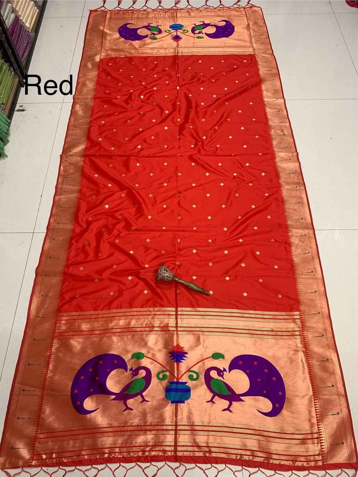 SOFT SILK TEMPLE BORDER AND BROCKET BUTTI DUPATTA AT WHOLESALE PRICE