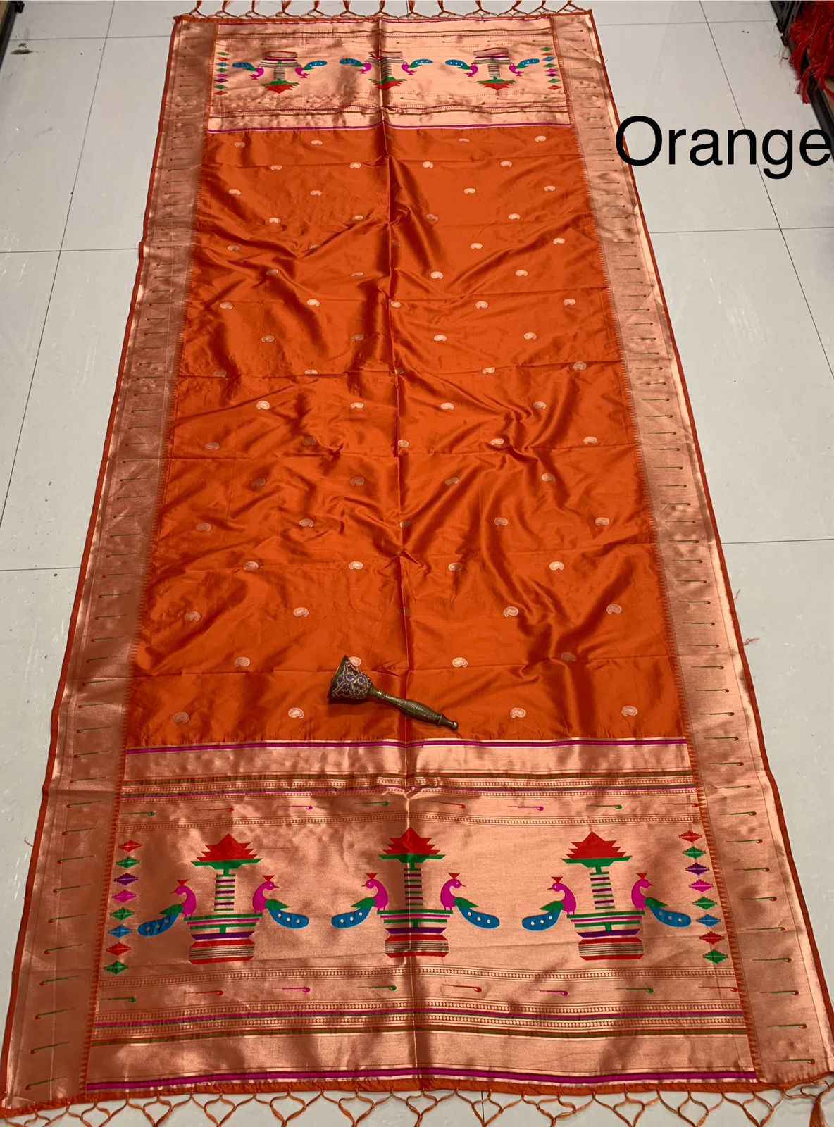 SOFT JARI AND SILK MUNIYA BORDER AND MANGO BUTTI DUPTTA AT WHOLESALE PRICE