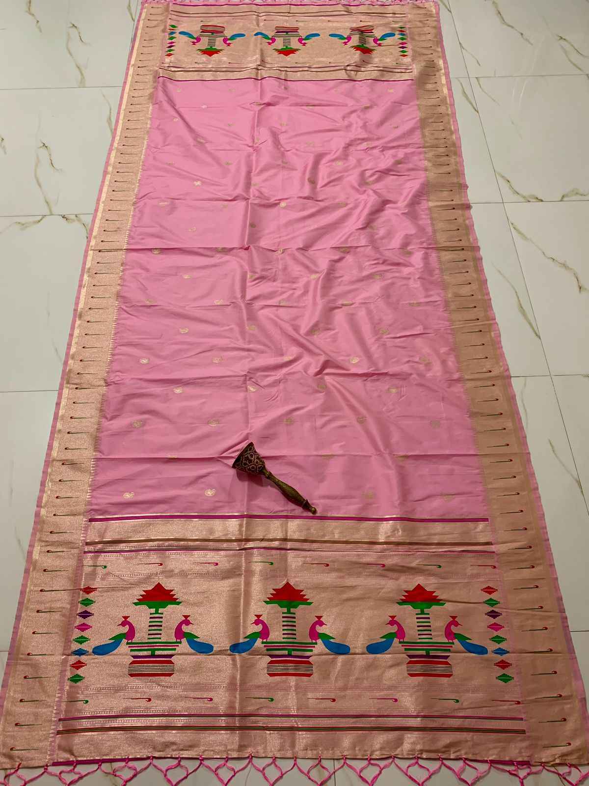 SOFT JARI AND SILK MUNIYA BORDER AND MANGO BUTTI DUPTTA AT WHOLESALE PRICE
