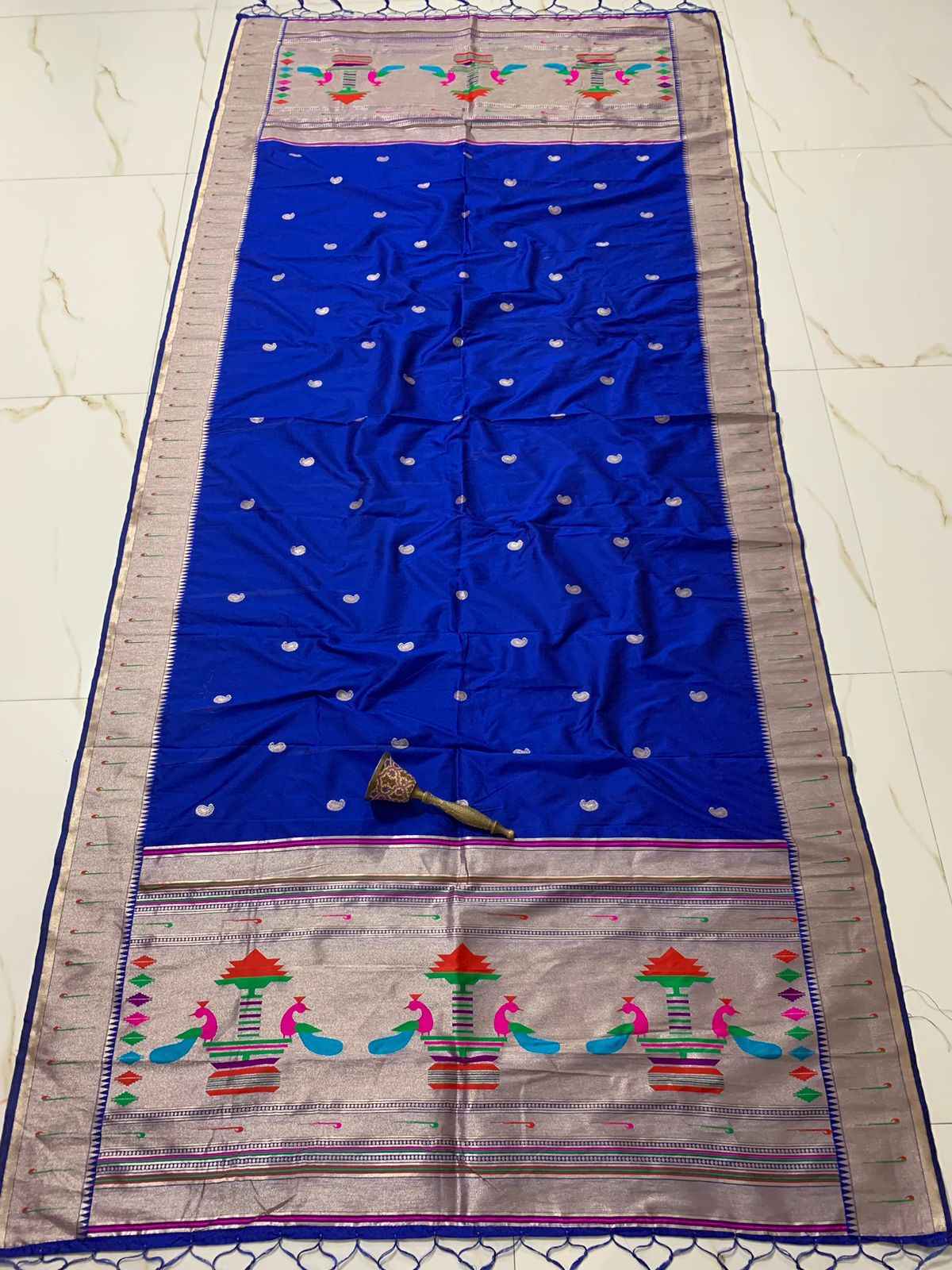 SOFT JARI AND SILK MUNIYA BORDER AND MANGO BUTTI DUPTTA AT WHOLESALE PRICE