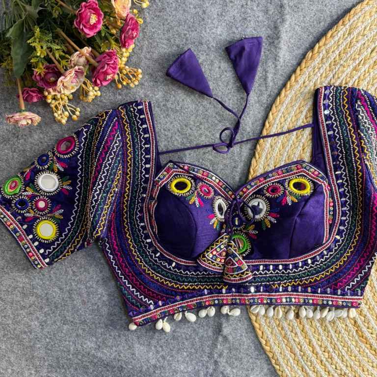 HEAVY ITALIAN SILK MIRROR WORK WITH HANDWORK GAMTHI BLOUSE AT WHOLESALE PRICE