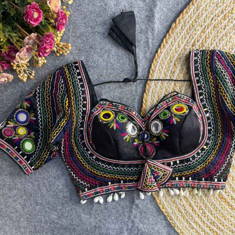 HEAVY ITALIAN SILK MIRROR WORK WITH HANDWORK GAMTHI BLOUSE AT WHOLESALE PRICE