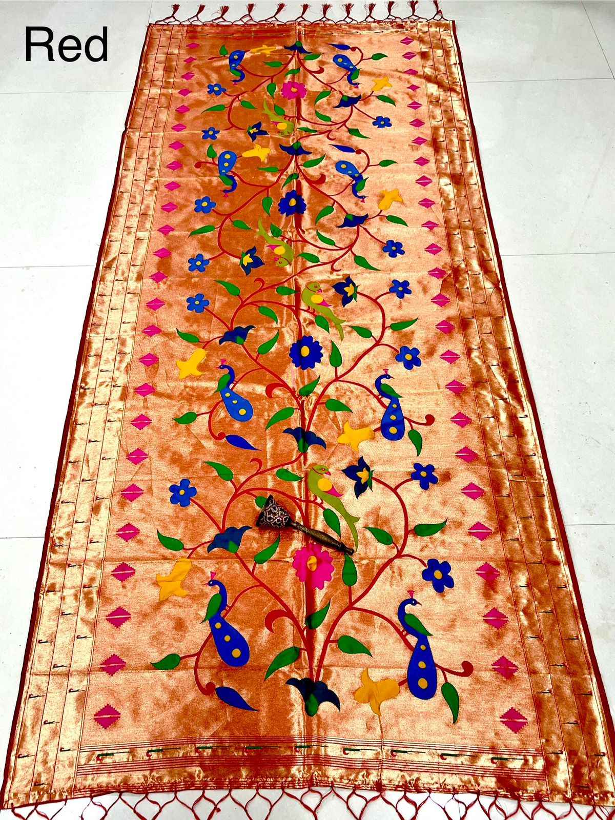 SOFT JARI AND SILK PARROT AND PEACOCK DESIGN DUPATTA AT WHOLESALE PRICE