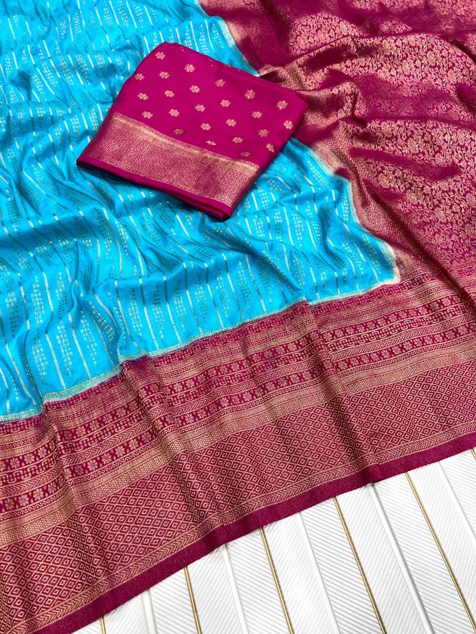 PURE KHADI CREAP GEORGETTE JAQURAD ZARI WEVAING SAREE AT WHOLESALE PRICE