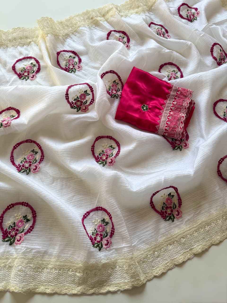 PURE CRUSH GEORGETTE CHIFFON FLORAL EMBROIDERY SCALLOP BPRDER SAREE AT WHOLESALE PRICE