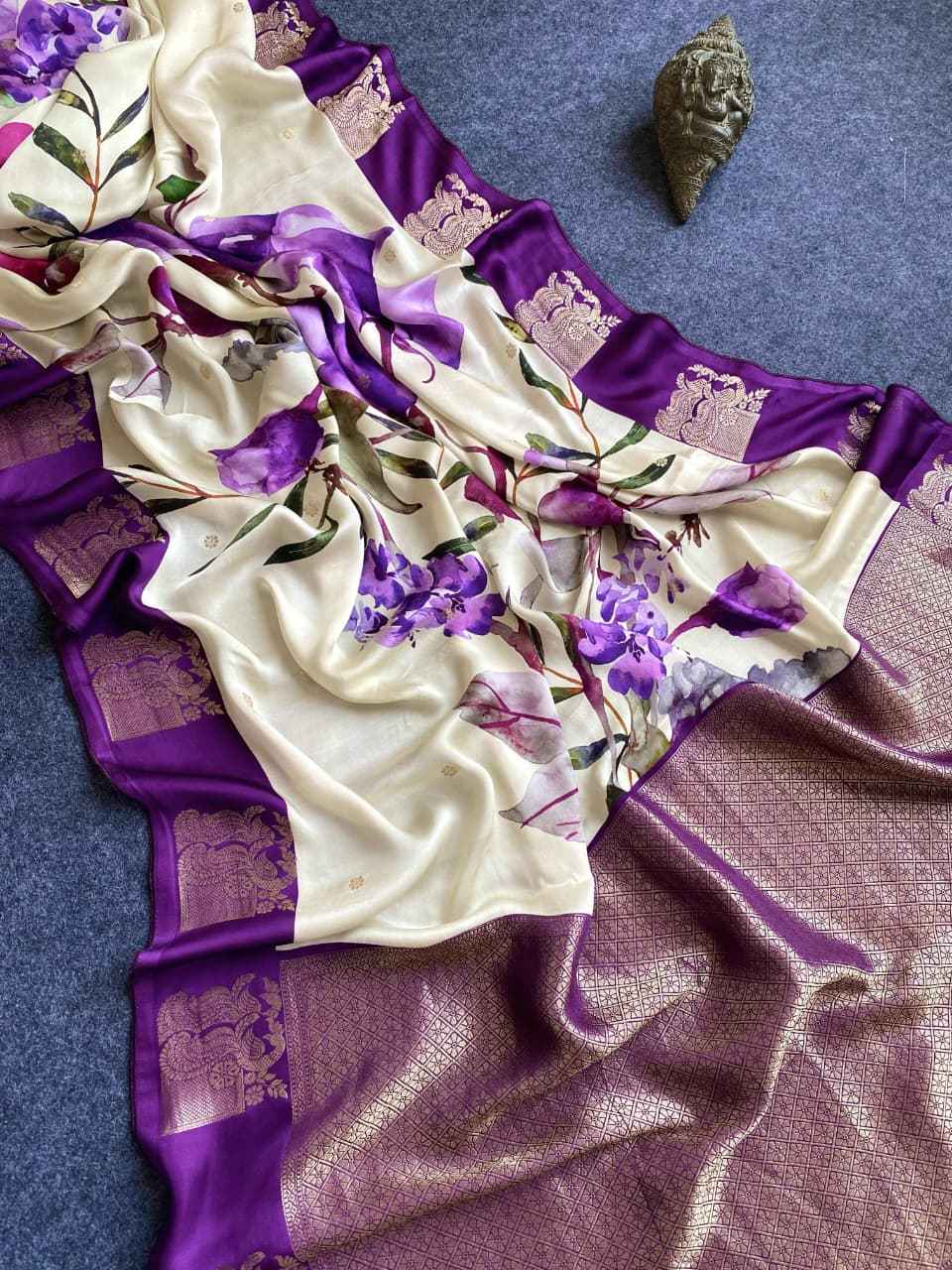 PURE SATIN VISCOSE FLORAL PRINT SAREE AT WHOLESALE PRICE 