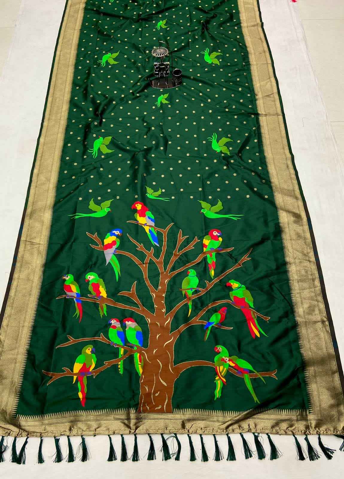 SOFT BANARASI LICHI SILK GOLD JARI WEAVING SAREE AT WHOLESALE PRICE