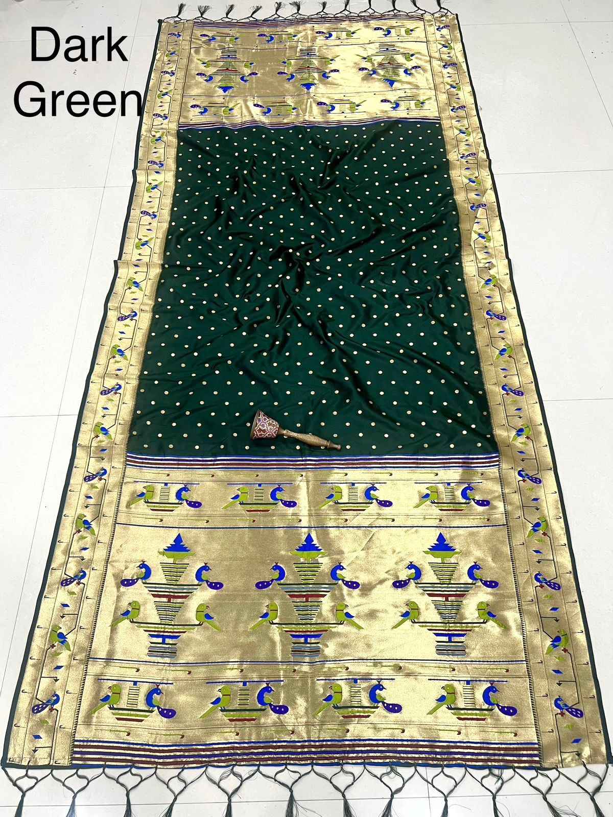 SOFT SILK TEMPLE BORDER WITH BROCKET BUTTI DUPATTA AT WHOLESALE PRICE