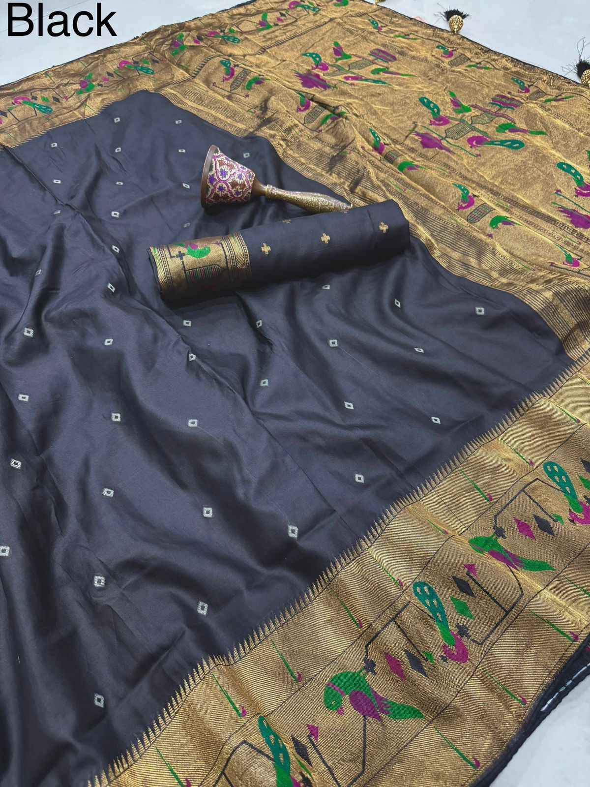 DOLA SILK FLOWER AND BANDHEJ PAITHANI RICH ZARI WEAVING SAREE AT WHOLESALE PRICE 
