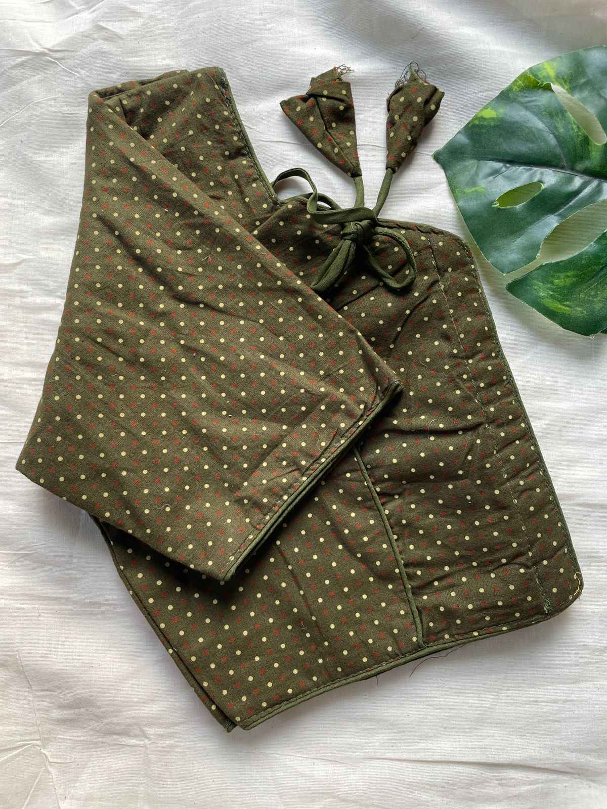 PURE AJRAKH HANDBLOCK COTTON BOARNECK BLOUSE AT WHOLESALE PRICE 