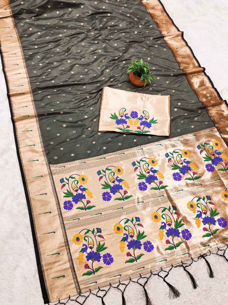 PURE SOFT BANARASI SILK ZARI WEAVING MUNIYA PAITHANI SAREE AT WHOLESALE PRICE