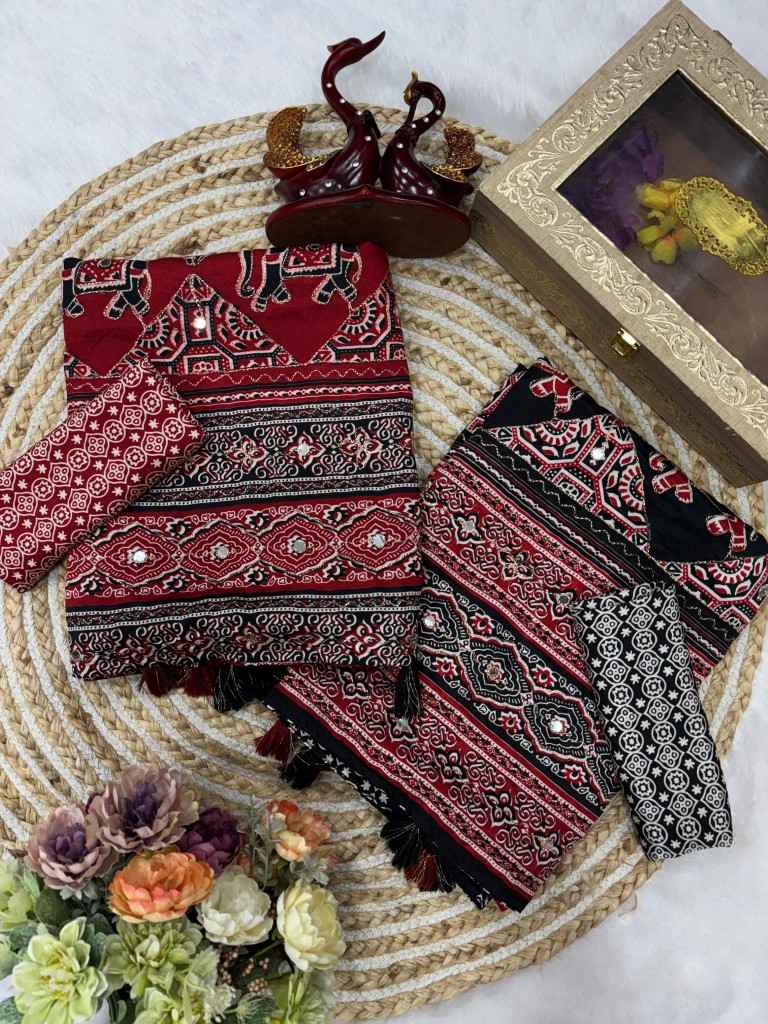 SOFT CREPE SILK AJARAKH PRINT ZARI AND MIRROR WORK SAREE AT WHOLESALE PRICE 