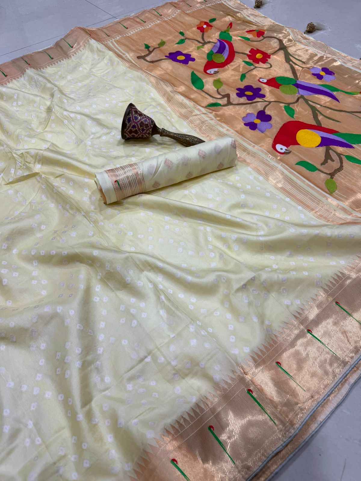 VISCOS SILK MUNIYA BANDHEJ WEAVING PAITHANI SAREE AT WHOLESALE PRICE  