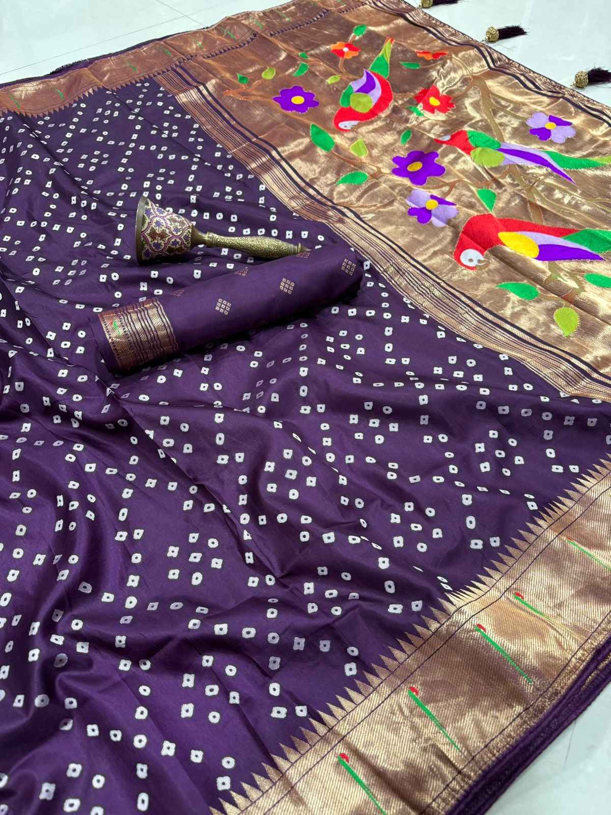 VISCOS SILK MUNIYA BANDHEJ WEAVING PAITHANI SAREE AT WHOLESALE PRICE  