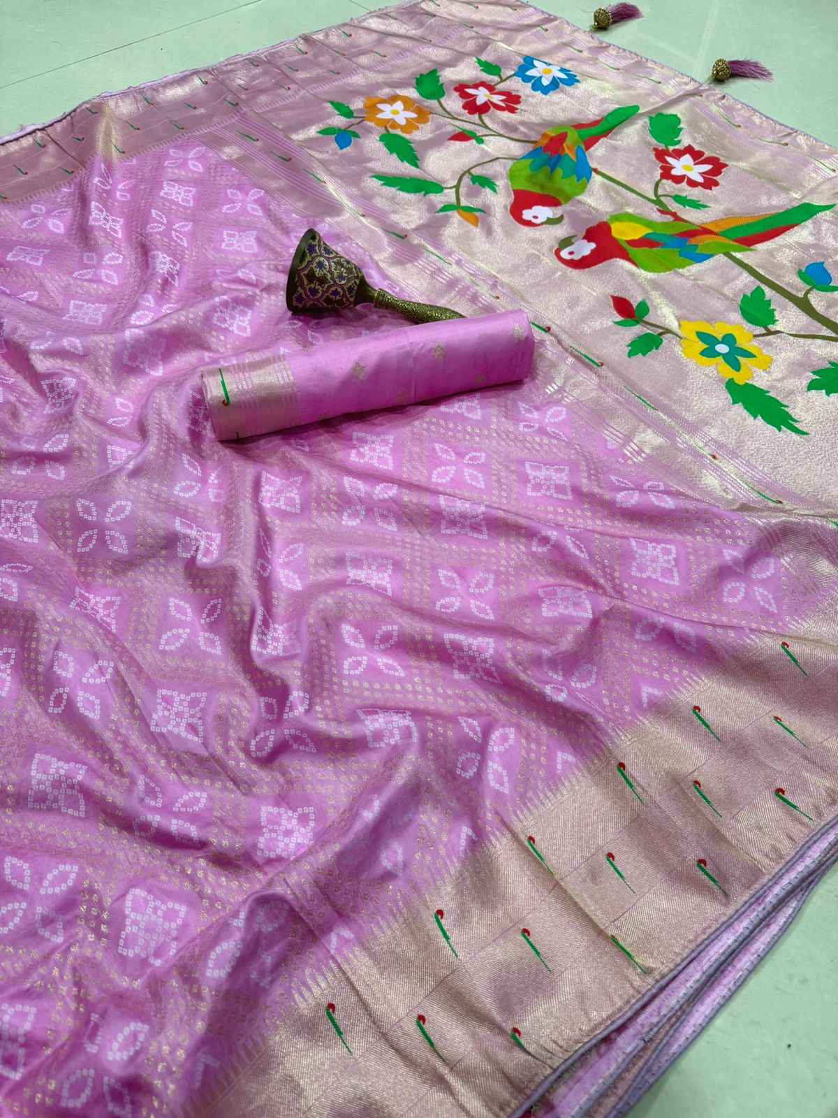 VISCOS SILK MUNIYA BANDHEJ ZARI WEAVING PAITHANI SAREE AT WHOLESALE PRICE  