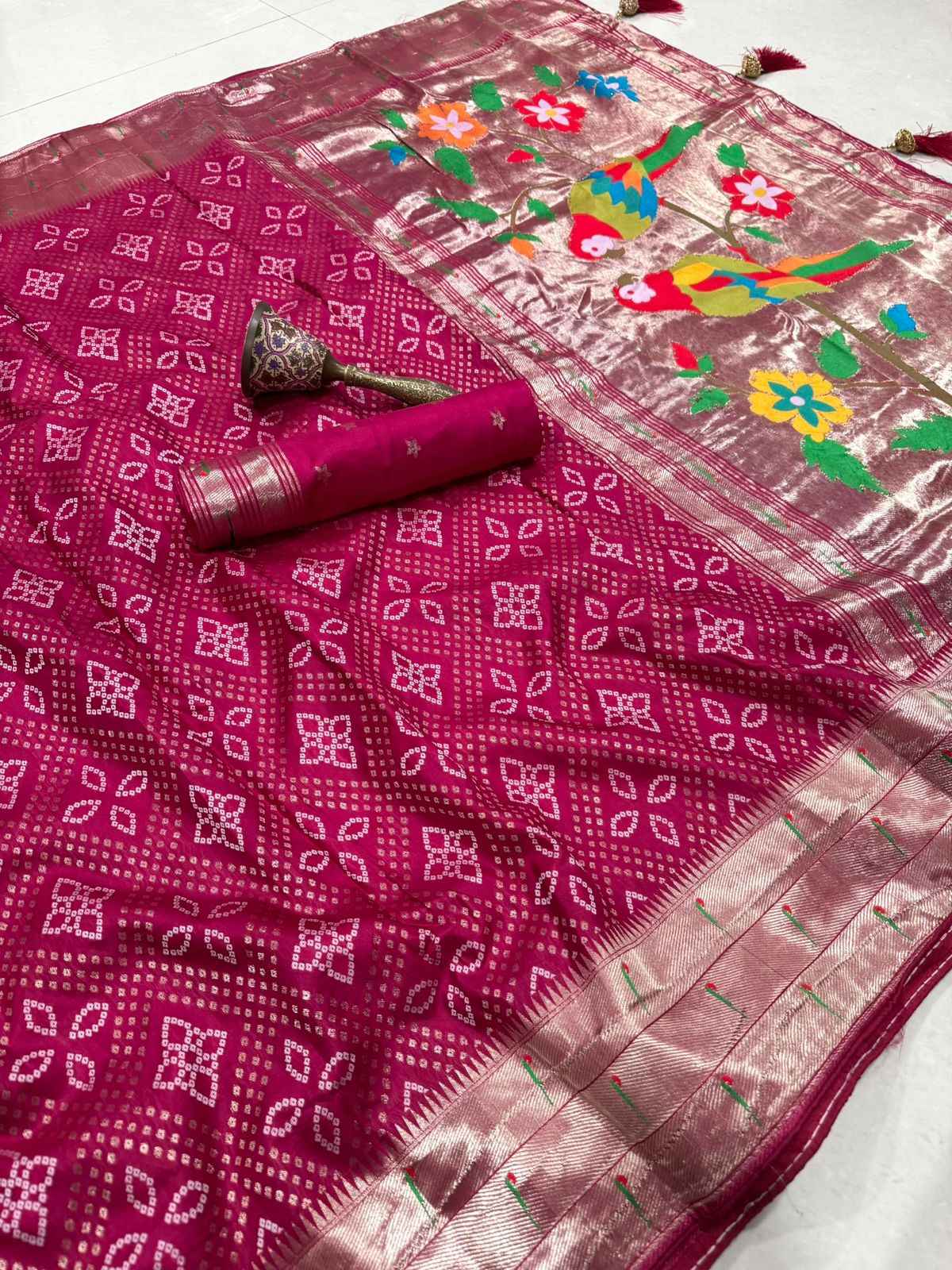 VISCOS SILK MUNIYA BANDHEJ ZARI WEAVING PAITHANI SAREE AT WHOLESALE PRICE  