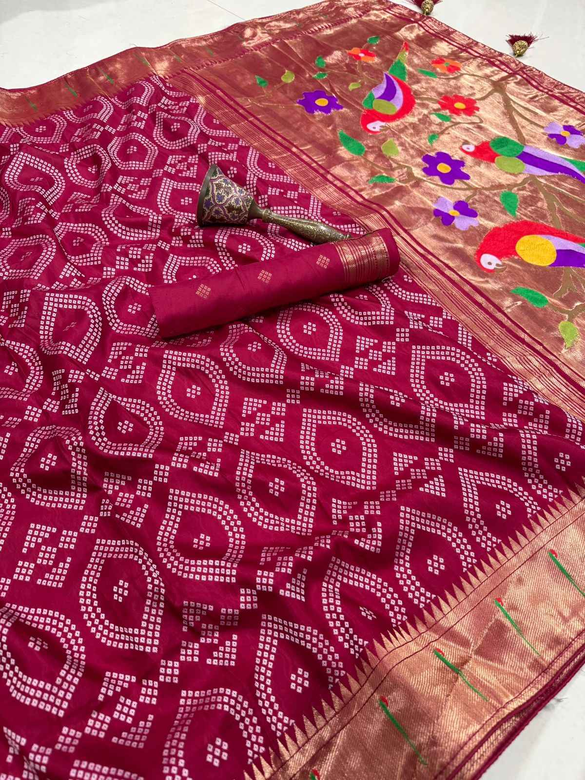 VISCOS SILK MUNIYA BANDHEJ ZARI WEAVING PAITHANI SAREE AT WHOLESALE PRICE  