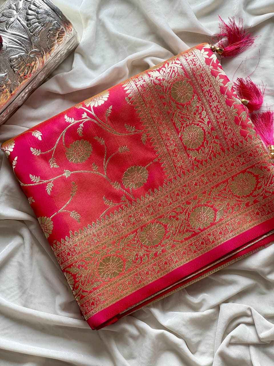 ROYAL BANARASI GLASS SATIN TISSUE SILK ZARI WOVEN SAREE AT WHOLESALE PRICE