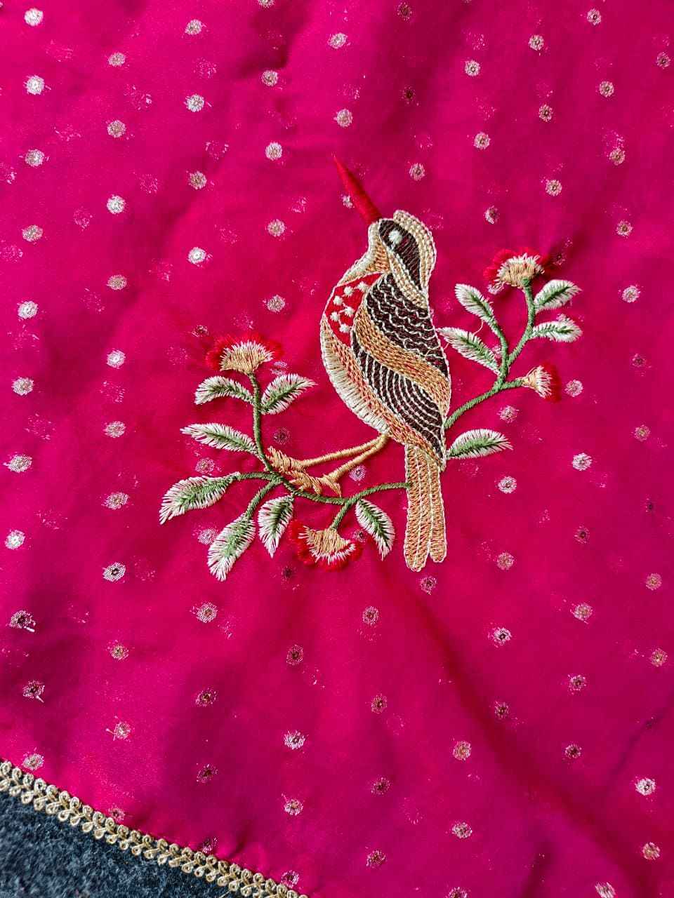 PURE CHIFFON DESIGNER BIRDS EMBROIDERY WORK SAREE AT WHOLESALE PRICE