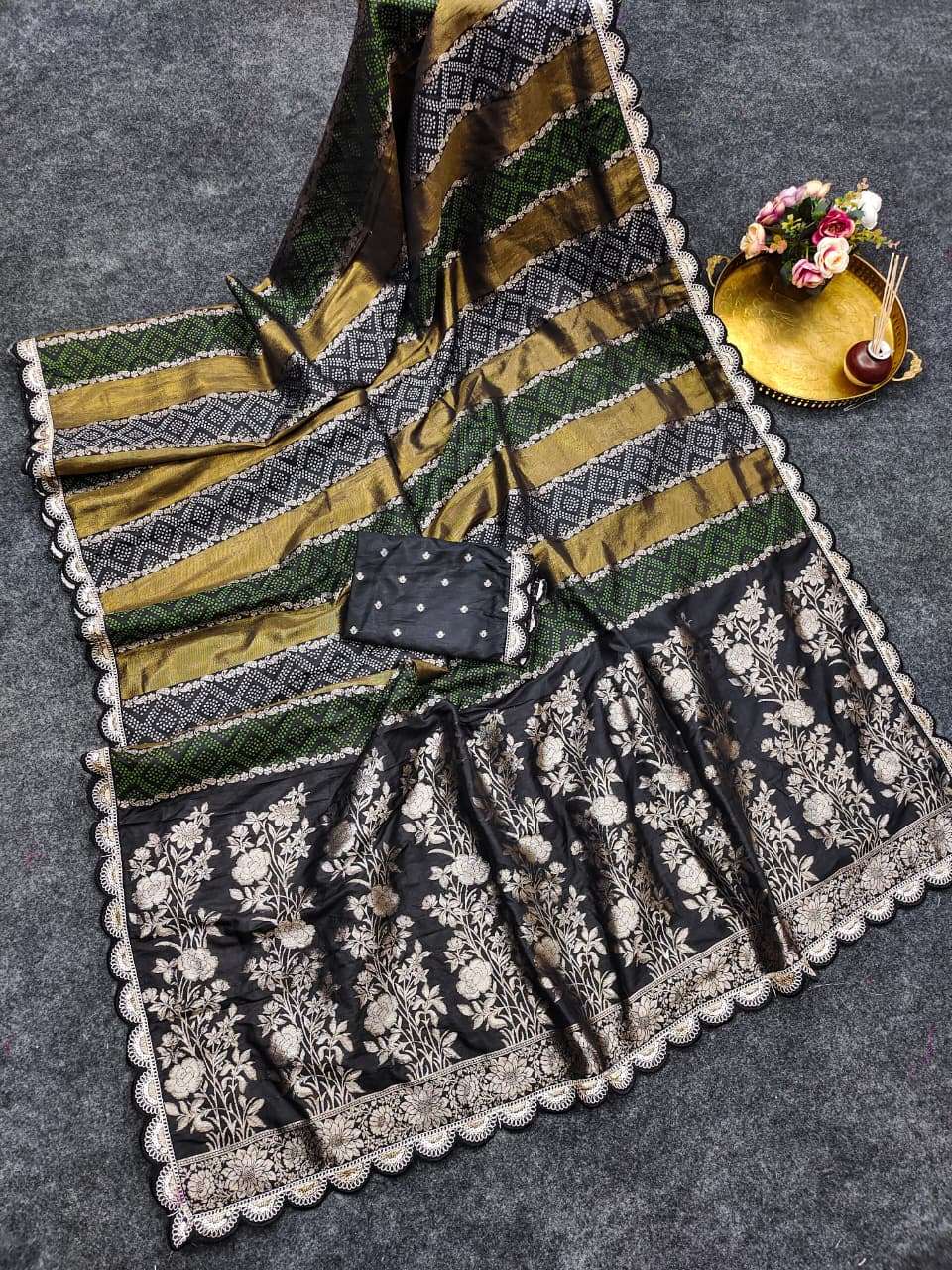 DOLA SILK INTRICATE ZARI WEAVING SAREE AT WHOLESALE PRICE