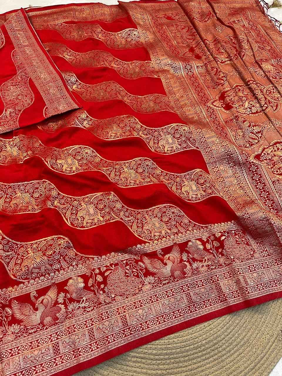 KHADI CREPE SILK GOLDEN ZAR WEAVING SAREE AT WHOLESALE PRICE